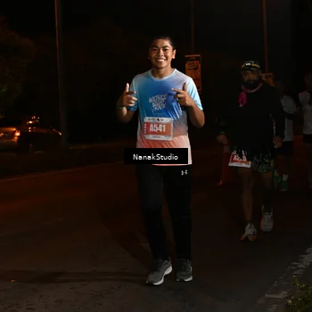 Runner Photo 4442575