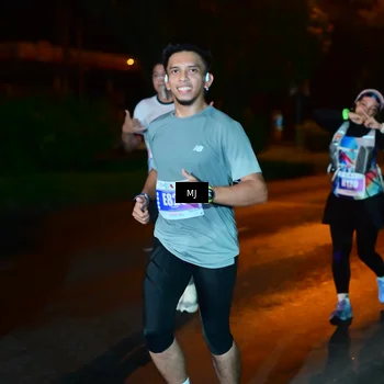 Runner Photo 4442706