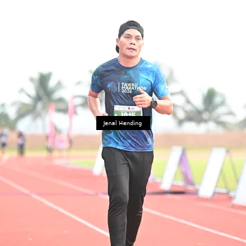 Runner Photo 4442715