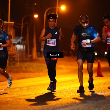 Runner Photo 4442751