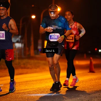 Runner Photo 4442767
