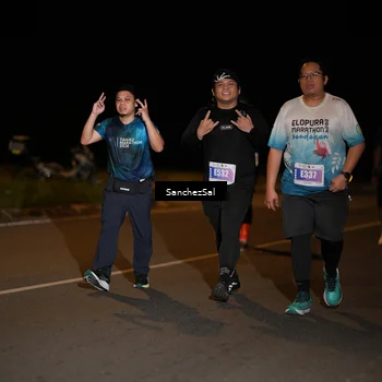 Runner Photo 4443031