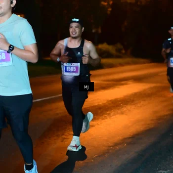 Runner Photo 4443074