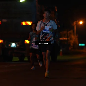 Runner Photo 4443075