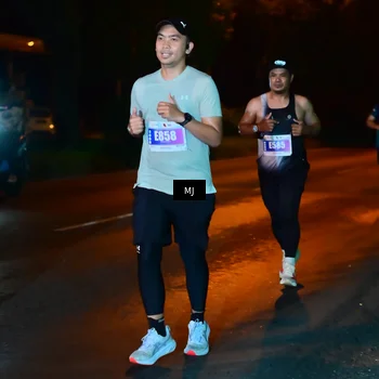 Runner Photo 4443077