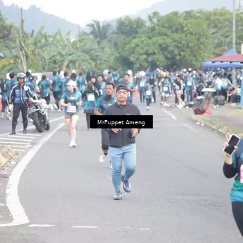 Runner Photo 4443110