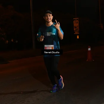 Runner Photo 4443337