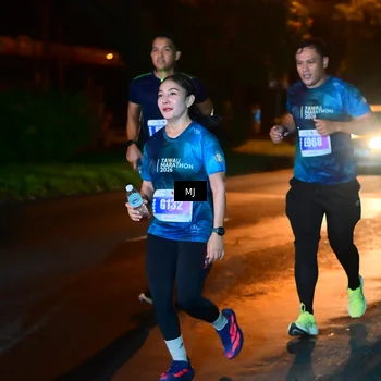 Runner Photo 4443376