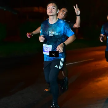 Runner Photo 4443431