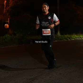 Runner Photo 4443437