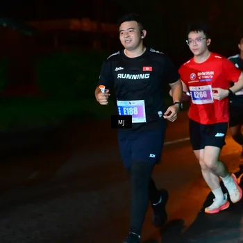 Runner Photo 4443438