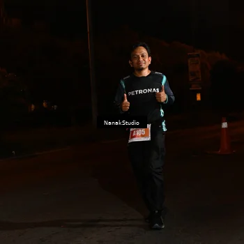Runner Photo 4443458