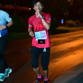 Runner Photo 4443651