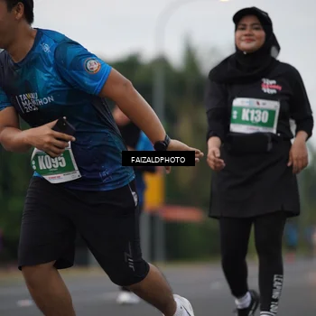 Runner Photo 4443749