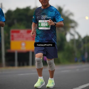 Runner Photo 4443815