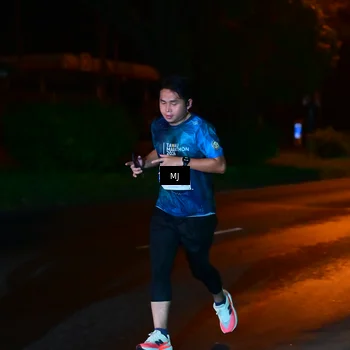 Runner Photo 4443925