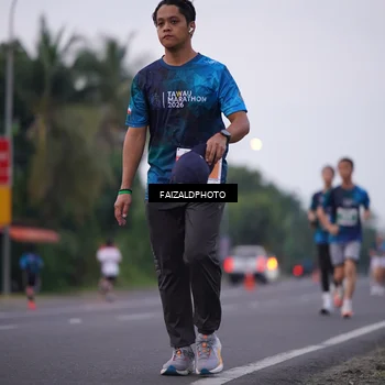 Runner Photo 4444246