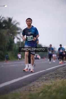 Runner Photo 4444311