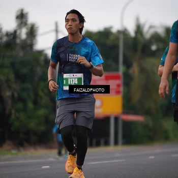 Runner Photo 4444772