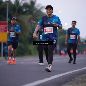 Runner Photo 4444812