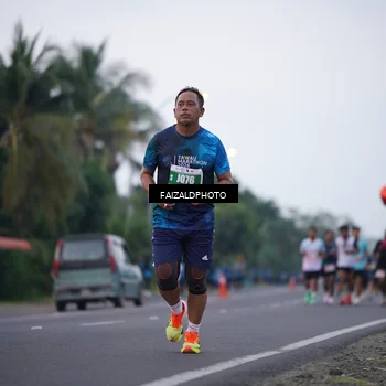 Runner Photo 4445312