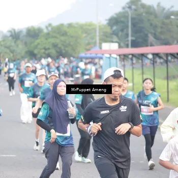 Runner Photo 4445370