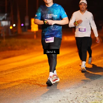 Runner Photo 4445514