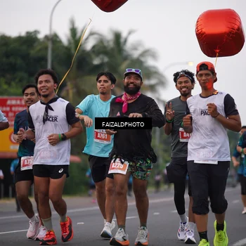 Runner Photo 4445559