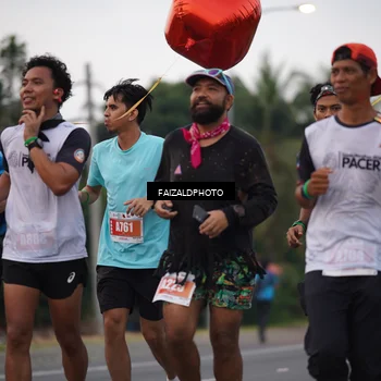 Runner Photo 4445594