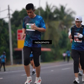 Runner Photo 4445639