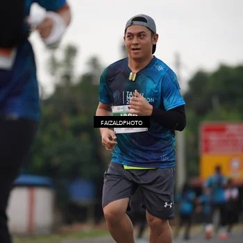 Runner Photo 4445672