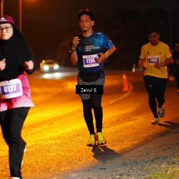 Runner Photo 4445701