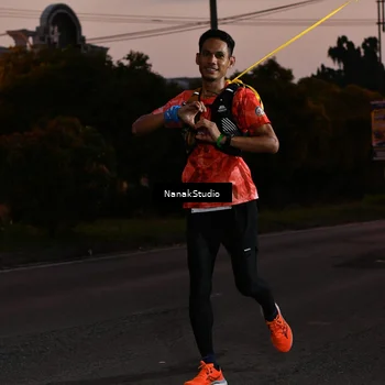 Runner Photo 4445763