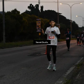 Runner Photo 4445823