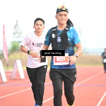 Runner Photo 4445943