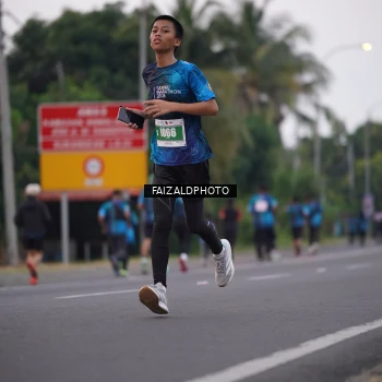 Runner Photo 4445955