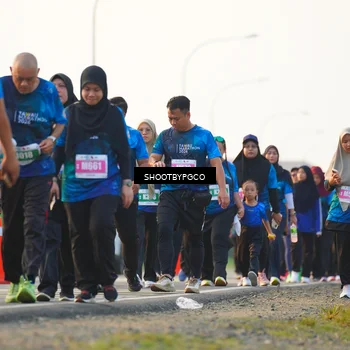 Runner Photo 4446023