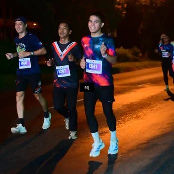 Runner Photo 4446045