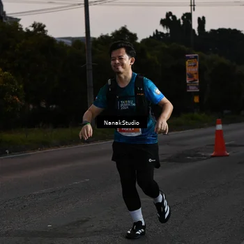 Runner Photo 4446100
