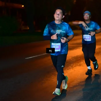 Runner Photo 4446112