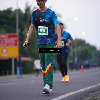 Runner Photo 4446177