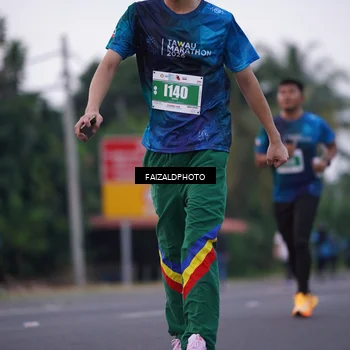 Runner Photo 4446210