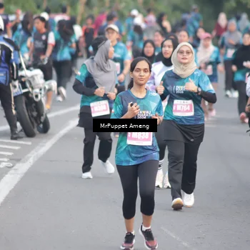 Runner Photo 4446214