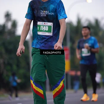 Runner Photo 4446222