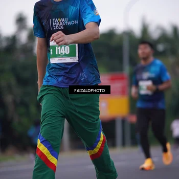 Runner Photo 4446224