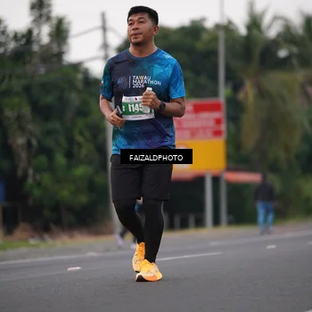 Runner Photo 4446250