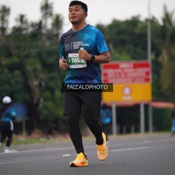 Runner Photo 4446251