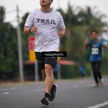 Runner Photo 4446275