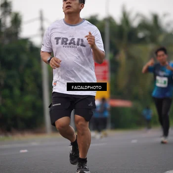 Runner Photo 4446295