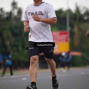 Runner Photo 4446302